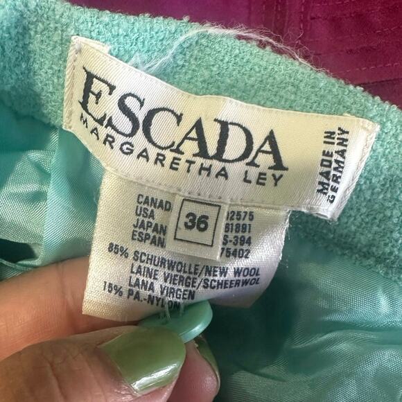 Vintage Escada Baby Blue Wool Pencil Skirt – Elegant & Timeless - Picture 3 of 4